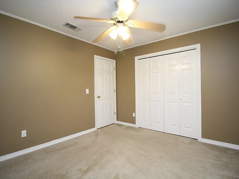 4319 Crosswinds Dr — Photo 19