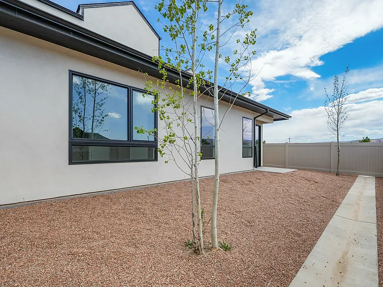 353 Toms Canyon Dr #1 — Photo 38