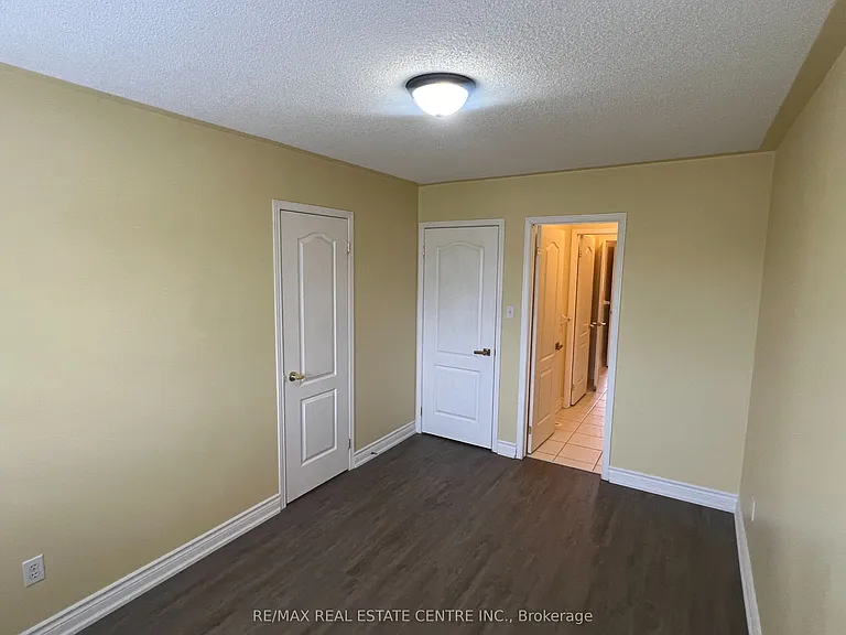 435 Hensall Cir #178 — Photo 15