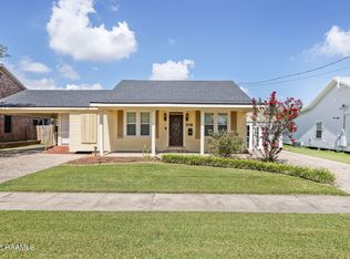 708 S Polk St, Rayne, LA 70578
