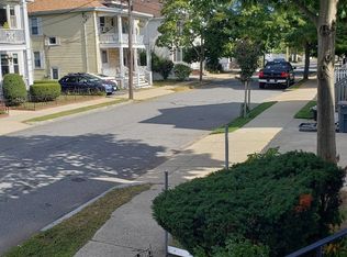 32 Exeter St UNIT 1, Arlington, MA 02474