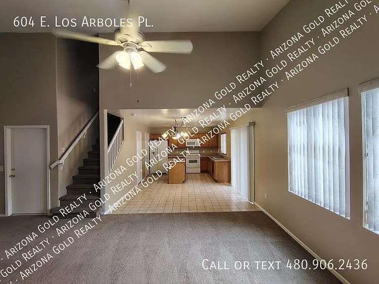 604 E Los Arboles Pl — Photo 7