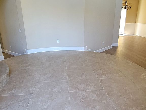 New Premium Tile in Entryway