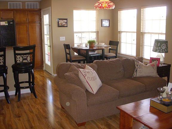 3rd image of 23004 Chandlers Ln #4-335