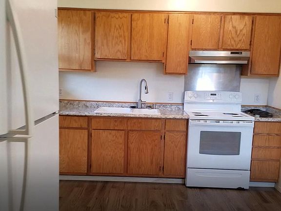 4th image of 1202 W 12th St