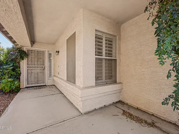 5017 W WIKIEUP Lane, Glendale, AZ 85308