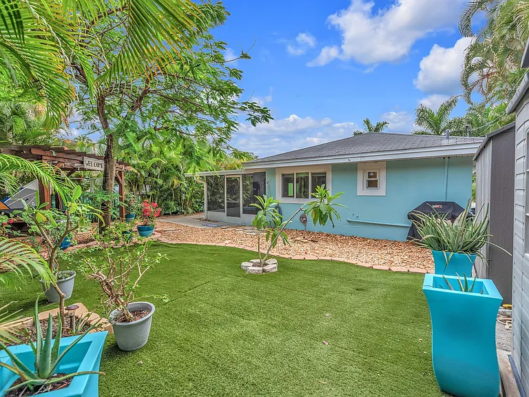 3111 Maritana Dr — Photo 8
