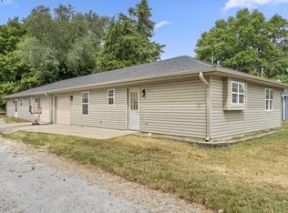 307 N Rechow Ave, Bolivar, MO 65613
