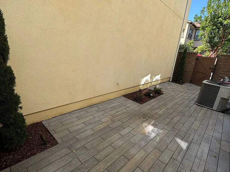 75 Majeza Ct — Photo 30