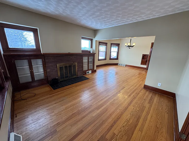 2505 Pennsylvania Ave — Photo 6