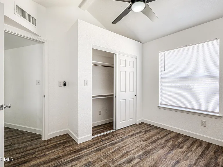 1229 Diamond Cove Pl — Photo 33
