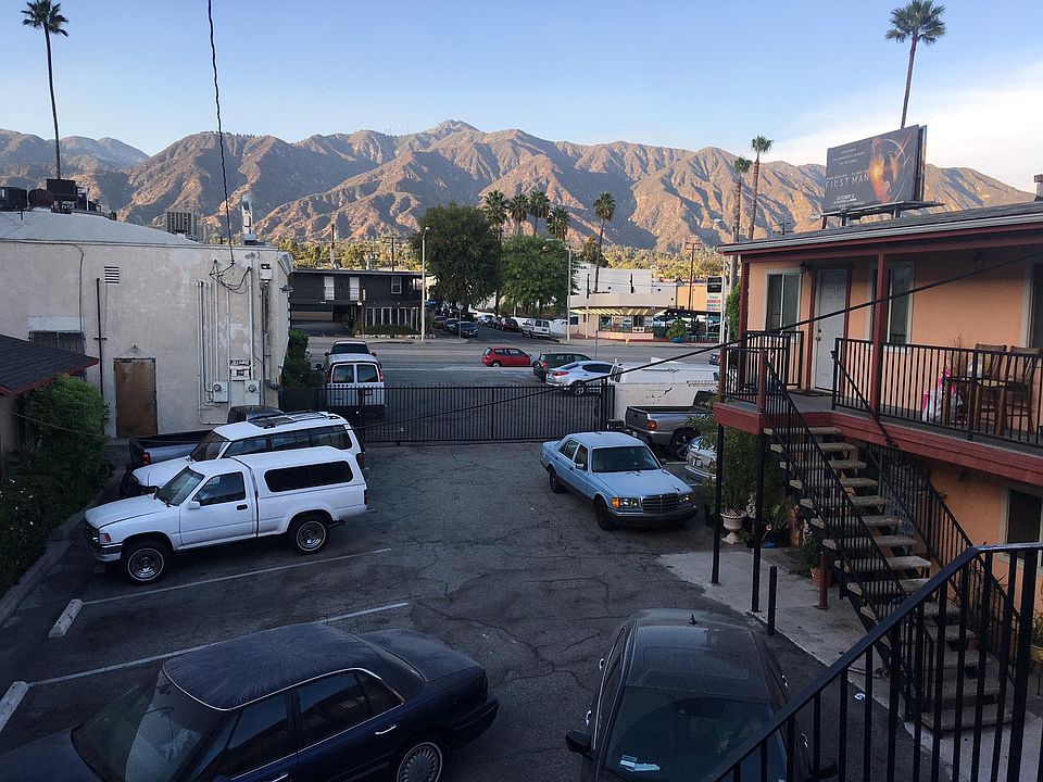 2nd image of 3620 E Colorado Blvd