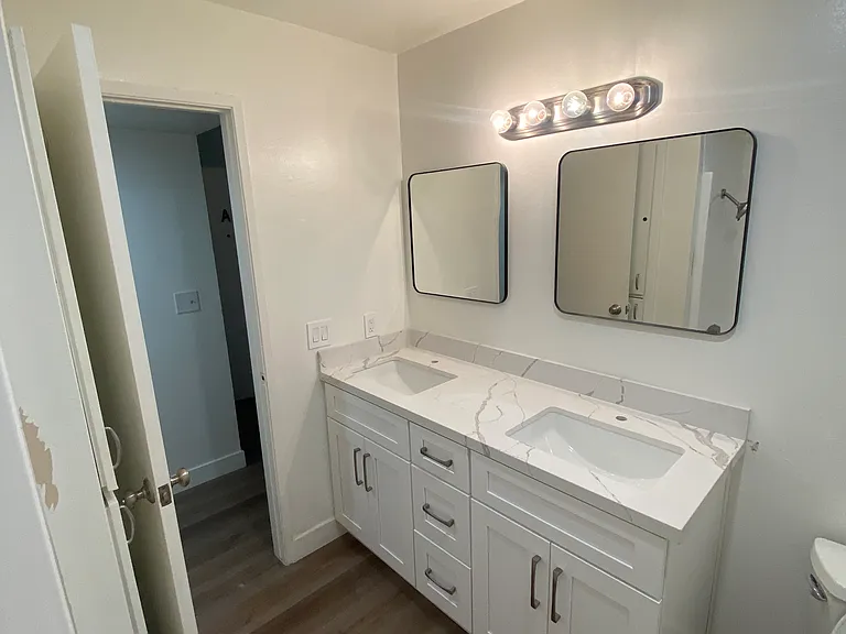 325 Monterey Blvd #A — Photo 18