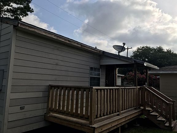 2nd image of 12419 Coulson St #12419