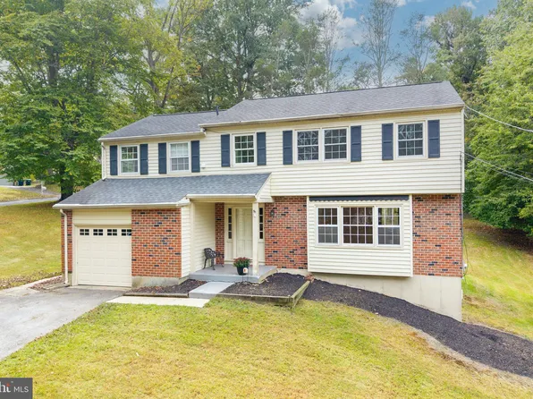 454 Concord Ave, Exton, PA 19341