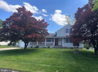 9 Makefield Cir S, Allentown, NJ 08501