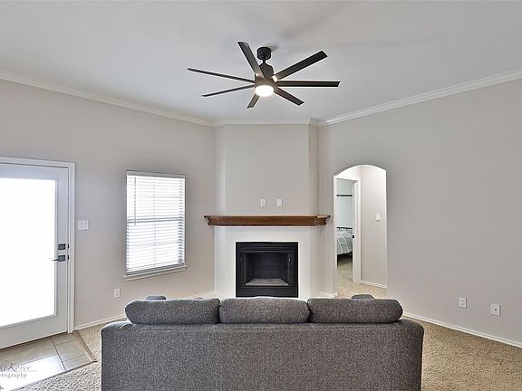 5th image of 5602 Cinderella Ln