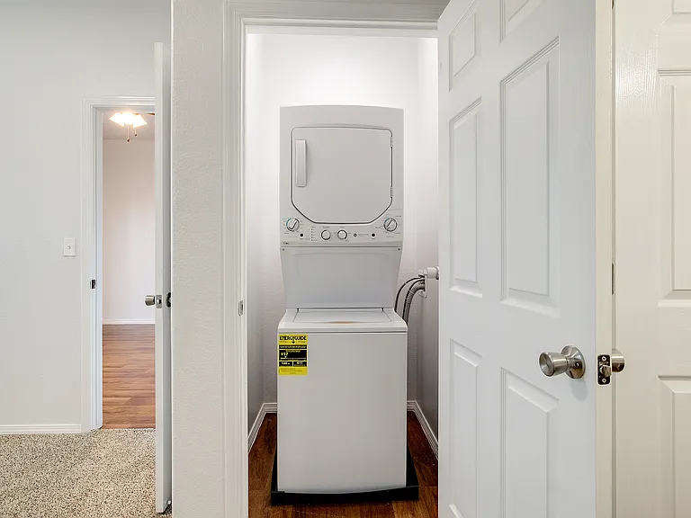 325 1-bedroom corner unit.