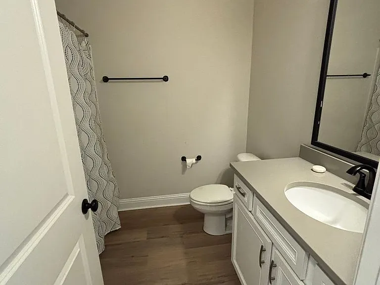 331 Hummingbird Ln — Photo 12