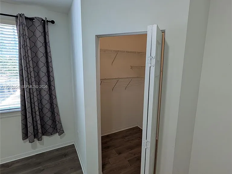 6831 SW 44th St #203 — Photo 11