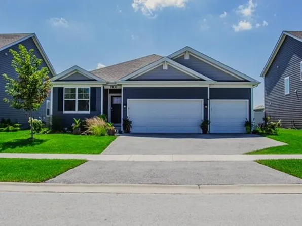 7831 W 105th Place St, John, IN 46373
