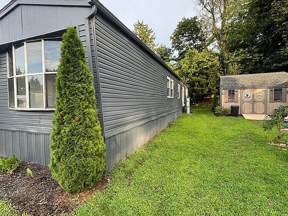 4th image of 321 Lewis Rd