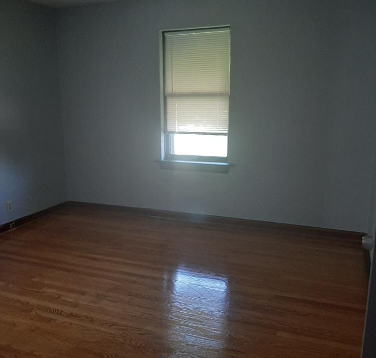 1st image of 4125 Michigan Ave #2
