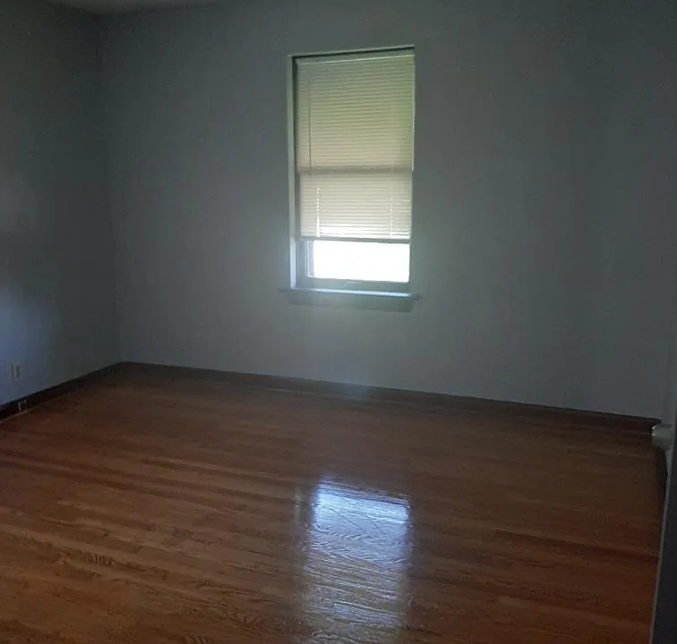 4125 Michigan Ave #2