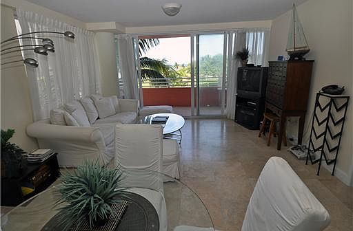 Ocean Place East #3e - Photo 2