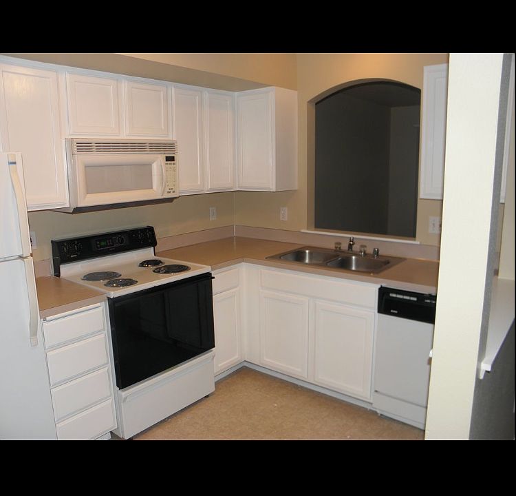 1st image of 6711 E Side Dr NE