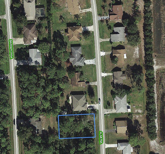 2nd image of 4107 Almeria Ave