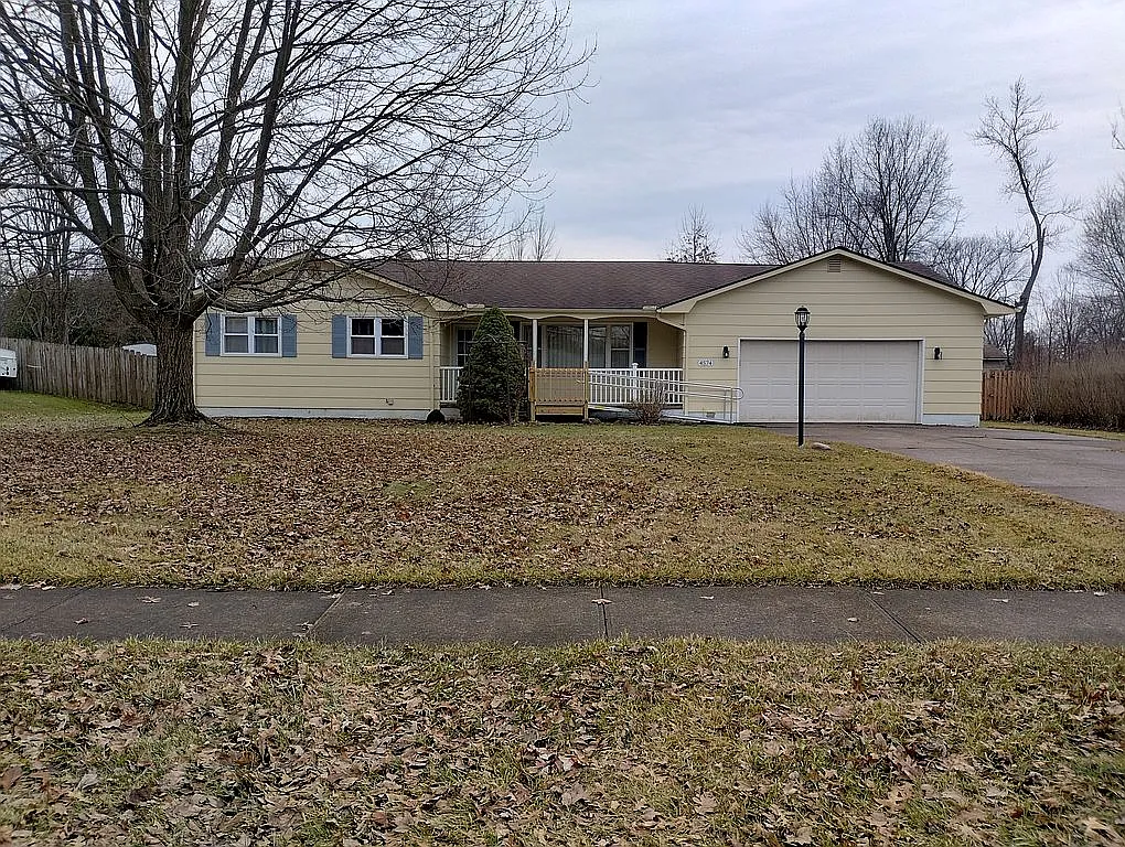 4574 Wolff Dr photo 1