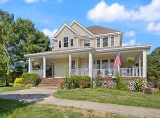 946 Pine Ridge Rd, Winchester, KY 40391