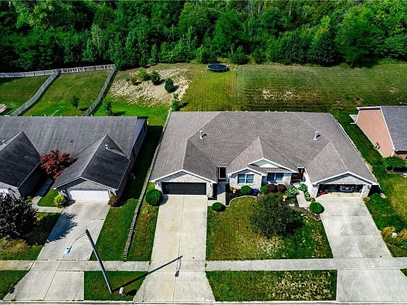 3rd image of 723 Waldsmith Way