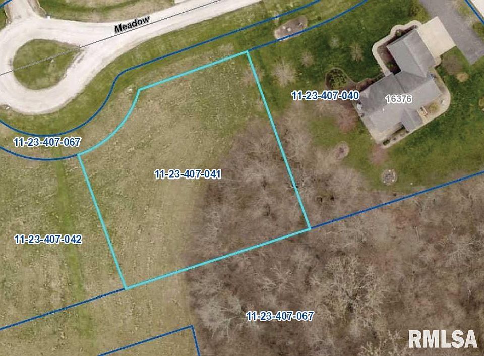 2nd image of 41 S Meadow Ln