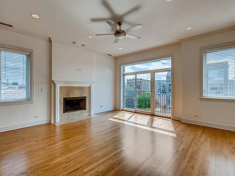 2428 W Augusta Blvd #3 — Photo 7