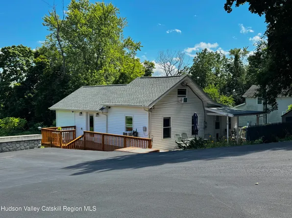 16 Highland Avenue, Catskill, NY 12414