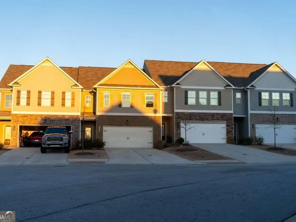 3713 Prospect Point Dr, Oakwood, GA 30566