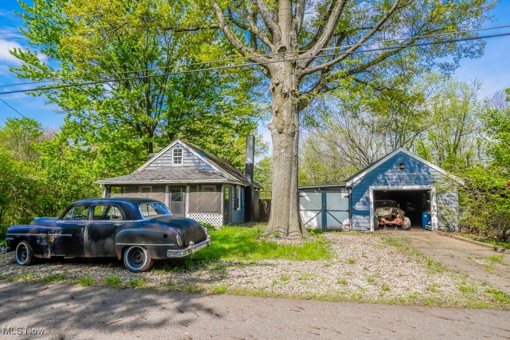 Real estate listing image