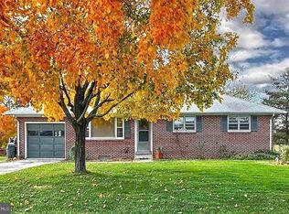 645 Herrs Ridge Rd, Gettysburg, PA 17325