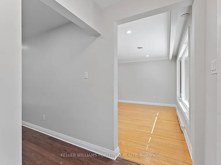 32 Gatesview Ave #UPPER — Photo 8