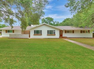 509 Bucek St, Schulenburg, TX 78956