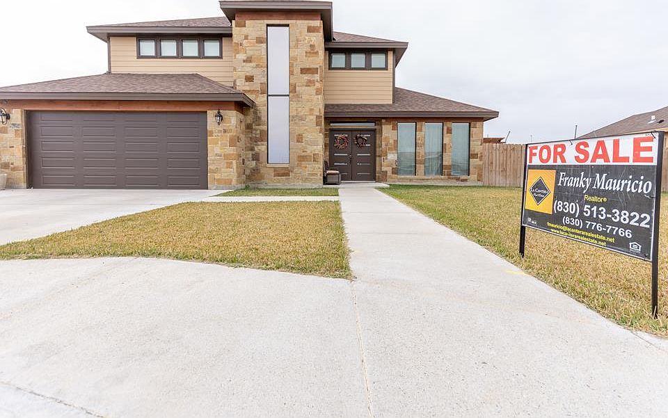 1st image of 2734 Villa Romel Blvd