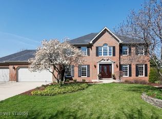 1255 Cromwell Ln, Naperville, IL