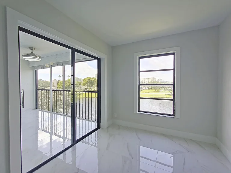 7320 Amberly Ln #305 — Photo 14