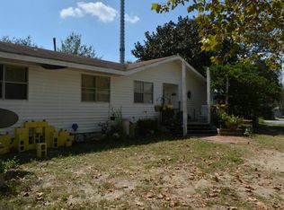 503 Skylark Rd, Mary Esther, FL 32569