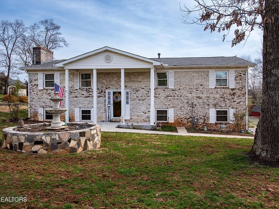 1st image of 122 Swanee Dr