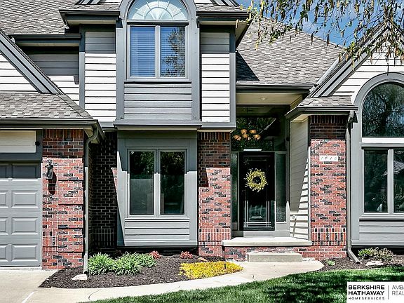 4th image of 1910 S 183rd Cir