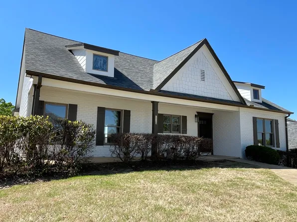 107 Grove Hill Dr, Oxford, MS 38655