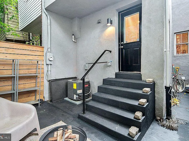 1407 S Ringgold St — Photo 18